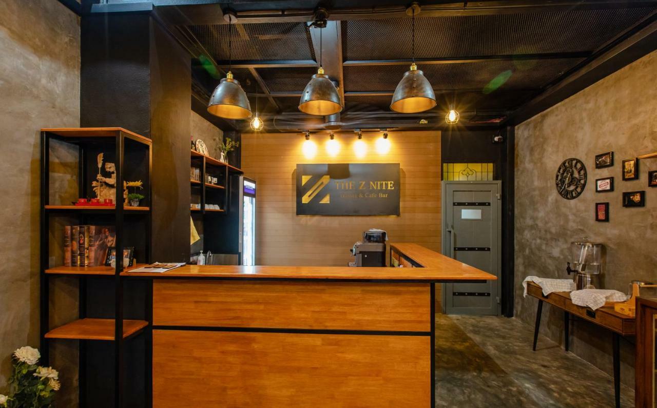 The Z Nite Hostel Phuket Eksteriør billede